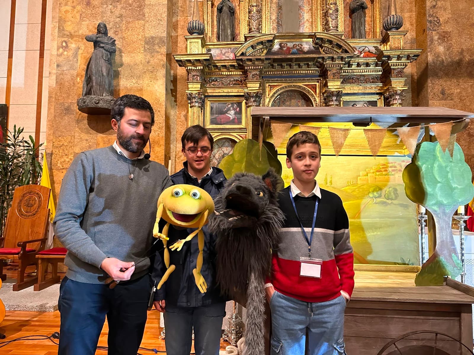 Espectáculo solidario de Valiván por el agua de Ngomante