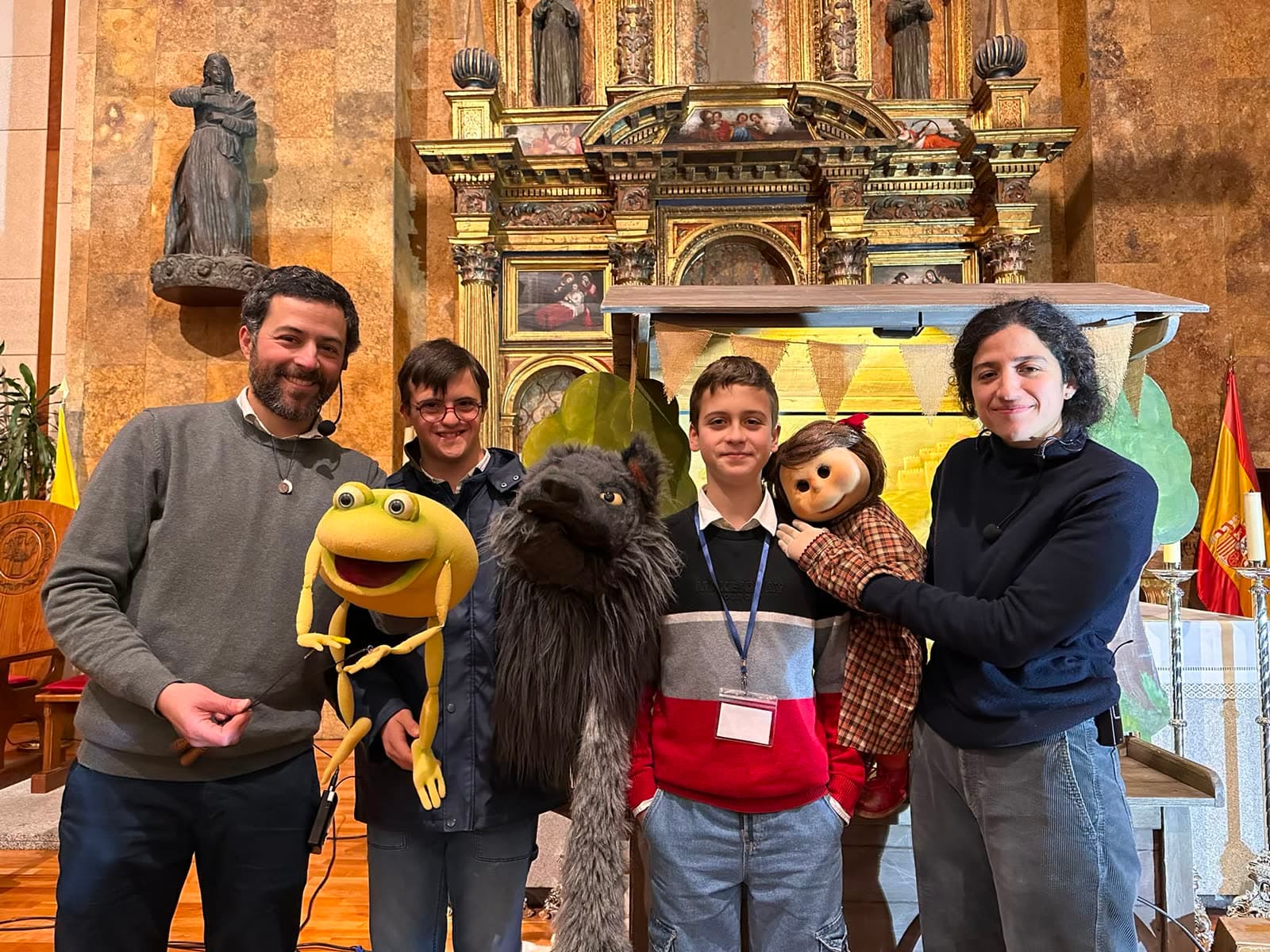 Espectáculo solidario de Valiván por el agua de Ngomante — foto 2